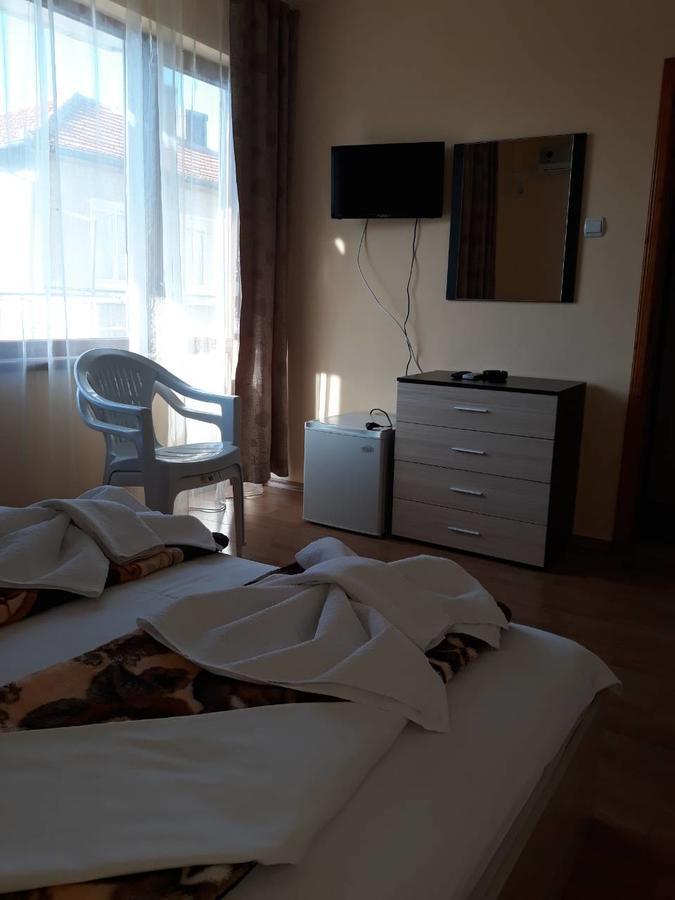 Guest House Lazur Obzor Exterior foto
